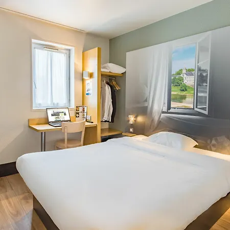 Hotel Tours Nord 2 La Petit Arche Notre-Dame-d'Oe